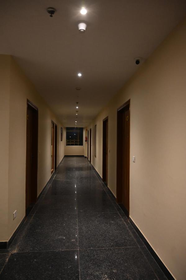 Neel Clarks Inn Express Agra (Uttar Pradesh) Exterior foto