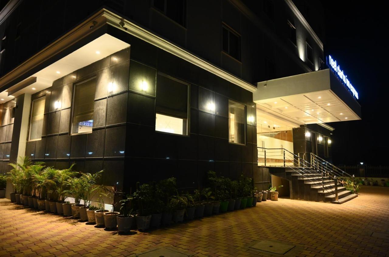 Neel Clarks Inn Express Agra (Uttar Pradesh) Exterior foto